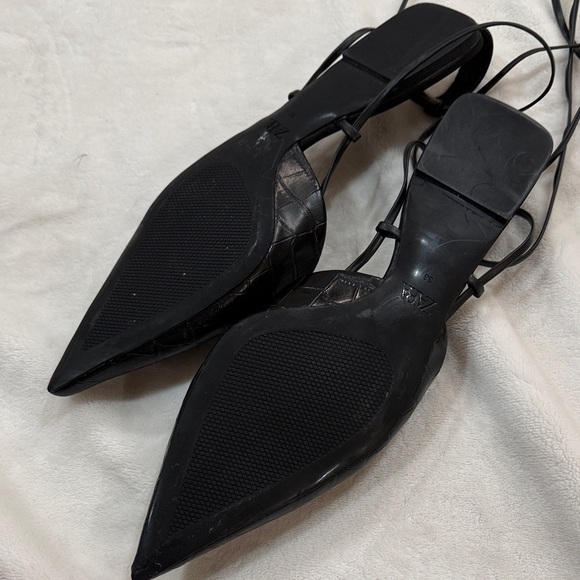 Zara Black Croc-Embossed Flats - Picture 4 of 4